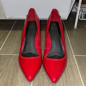 Simply Vera Wang Red high heels